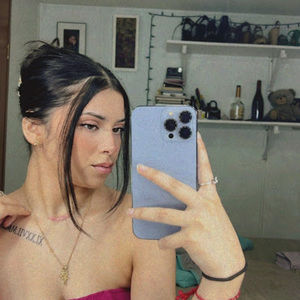 Meet your Posher, Jocelyn